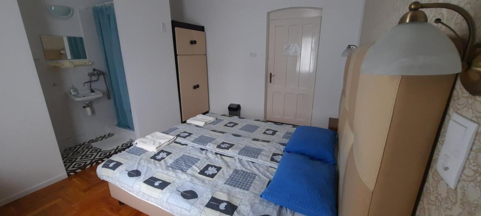 Central Room Balatonszarszo Ngoại thất bức ảnh