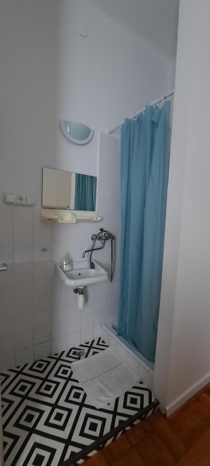 Central Room Balatonszarszo Ngoại thất bức ảnh